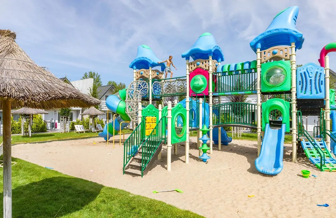 Holiday Park & Resort Mielno-1